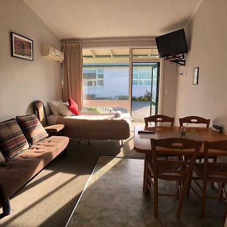 Tui Lodge Motel Крайстчърч Екстериор снимка