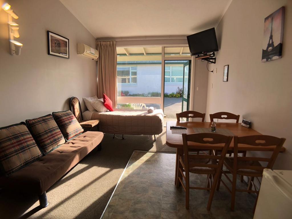Tui Lodge Motel Крайстчърч Екстериор снимка