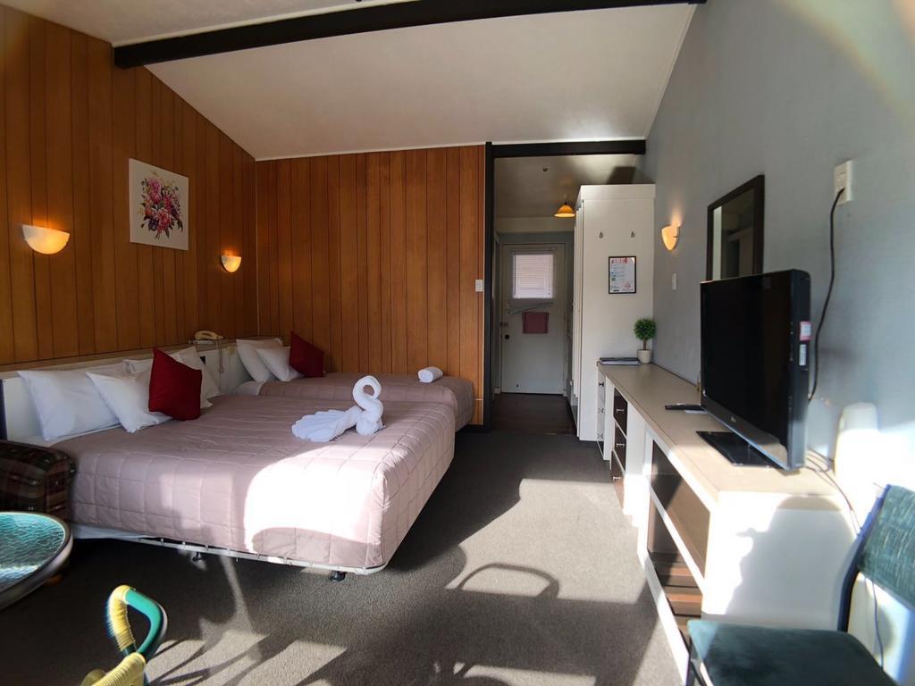 Tui Lodge Motel Крайстчърч Екстериор снимка