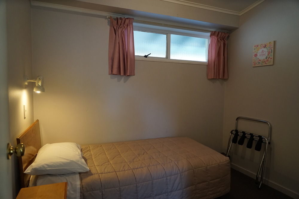 Tui Lodge Motel Крайстчърч Екстериор снимка