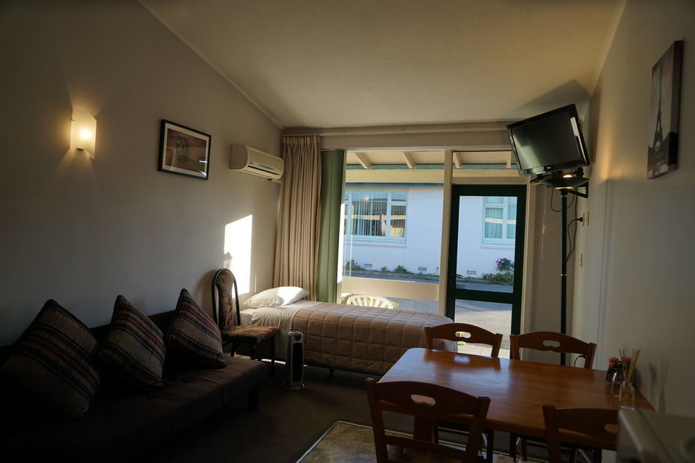 Tui Lodge Motel Крайстчърч Екстериор снимка