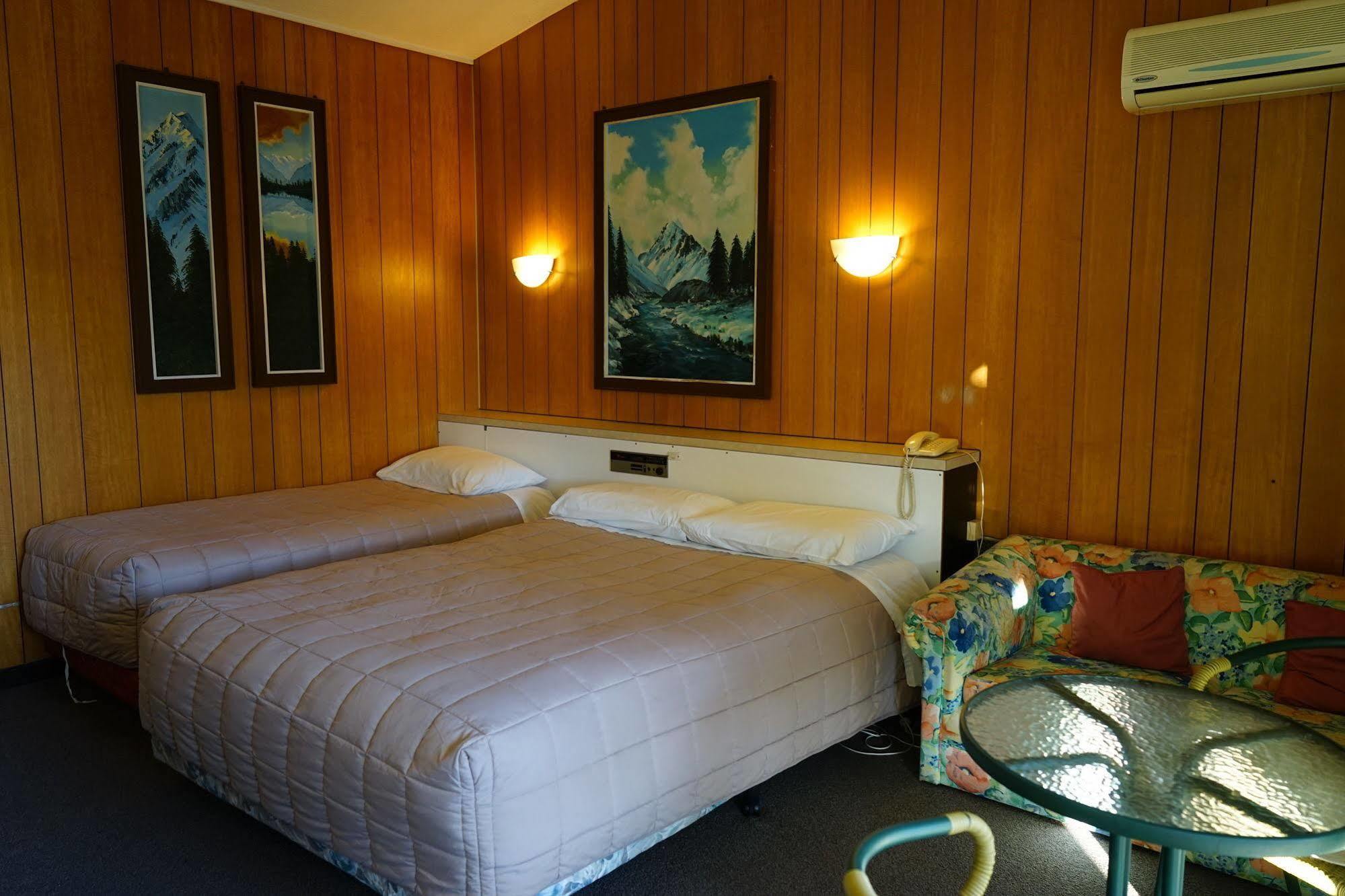 Tui Lodge Motel Крайстчърч Екстериор снимка
