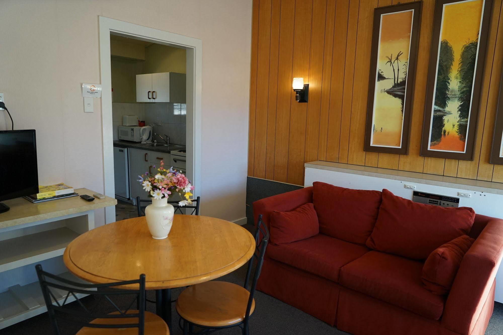 Tui Lodge Motel Крайстчърч Екстериор снимка