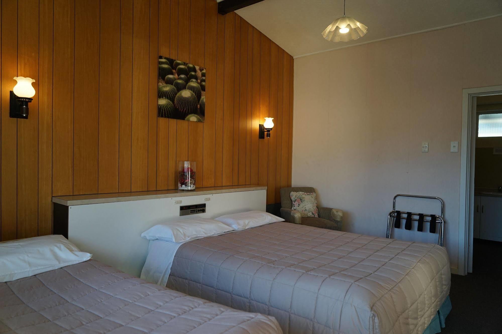 Tui Lodge Motel Крайстчърч Екстериор снимка
